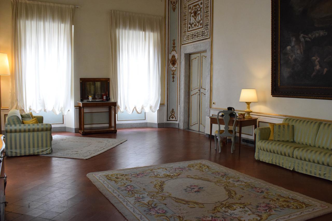 Palazzo Tucci Residenza D'Epoca Bed & Breakfast Lucca Eksteriør bilde